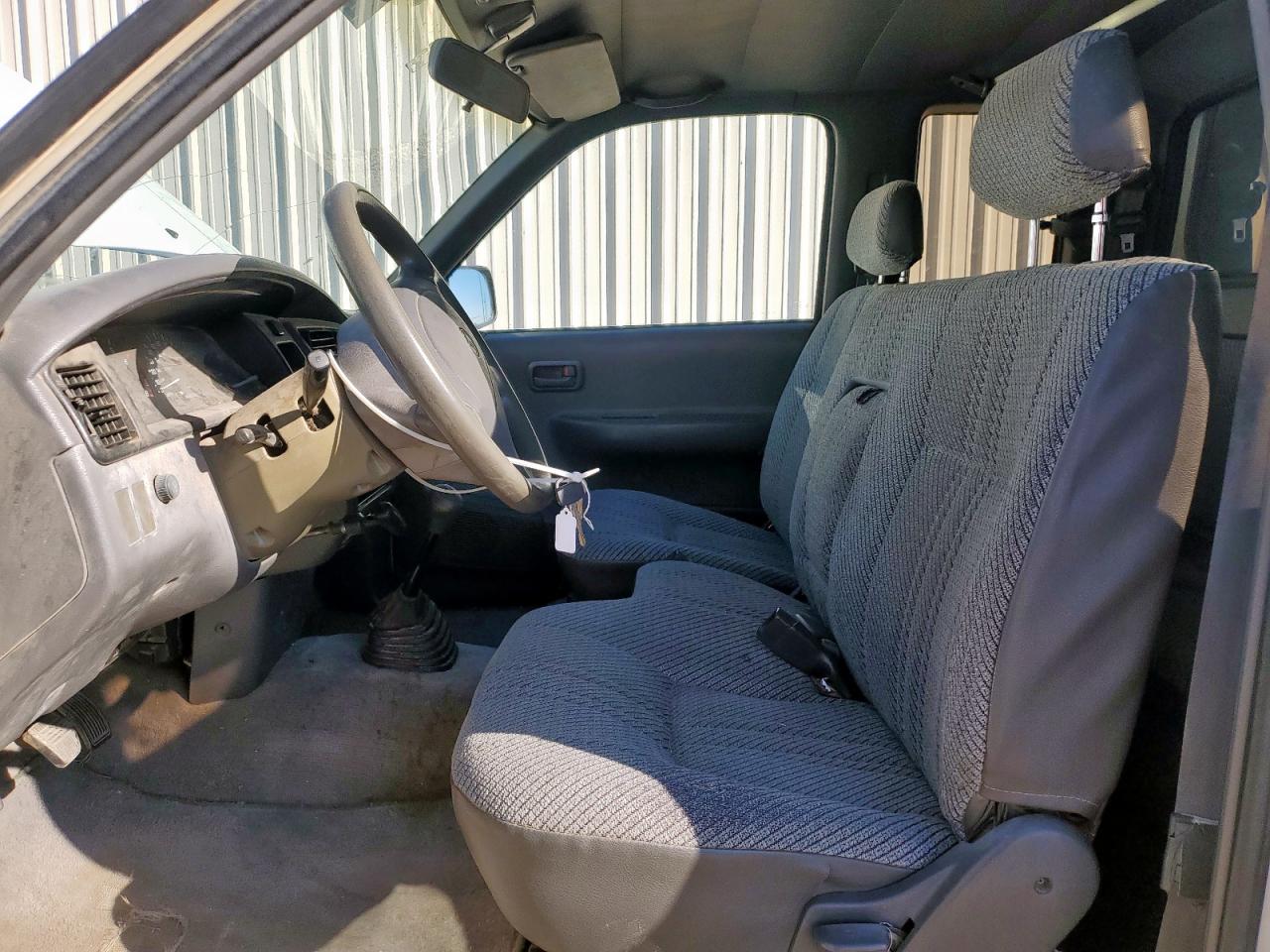 1995 TOYOTA T100