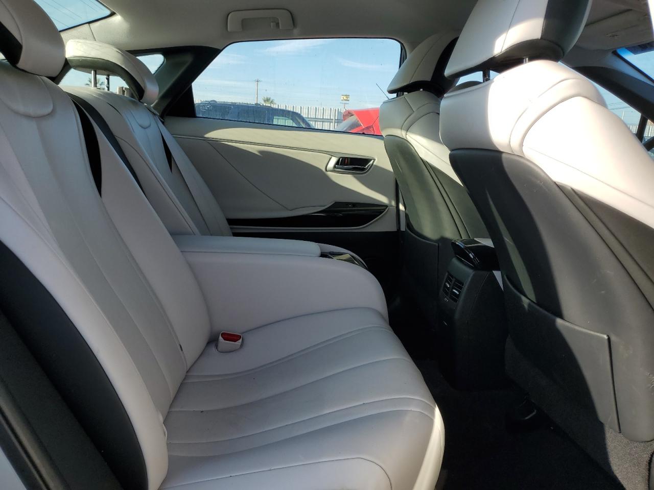 2017 TOYOTA MIRAI