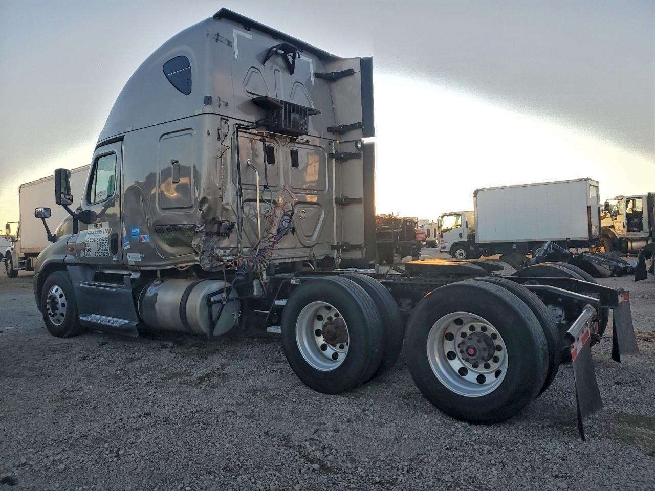 2015 FREIGHTLINER ALL OTHER