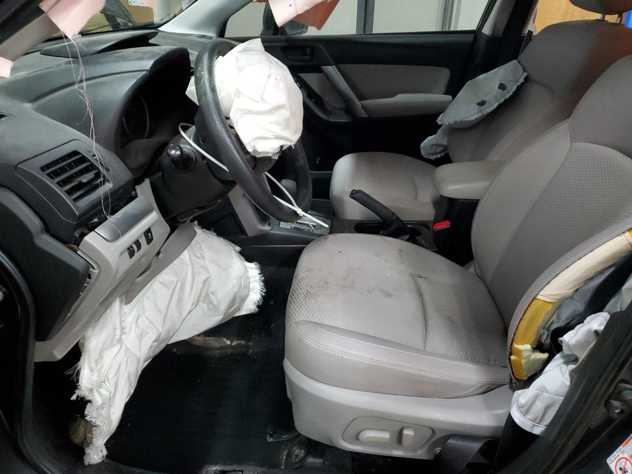 2014 SUBARU FORESTER