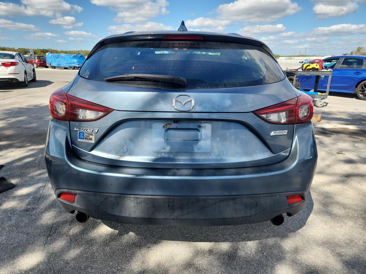 2014 MAZDA 3