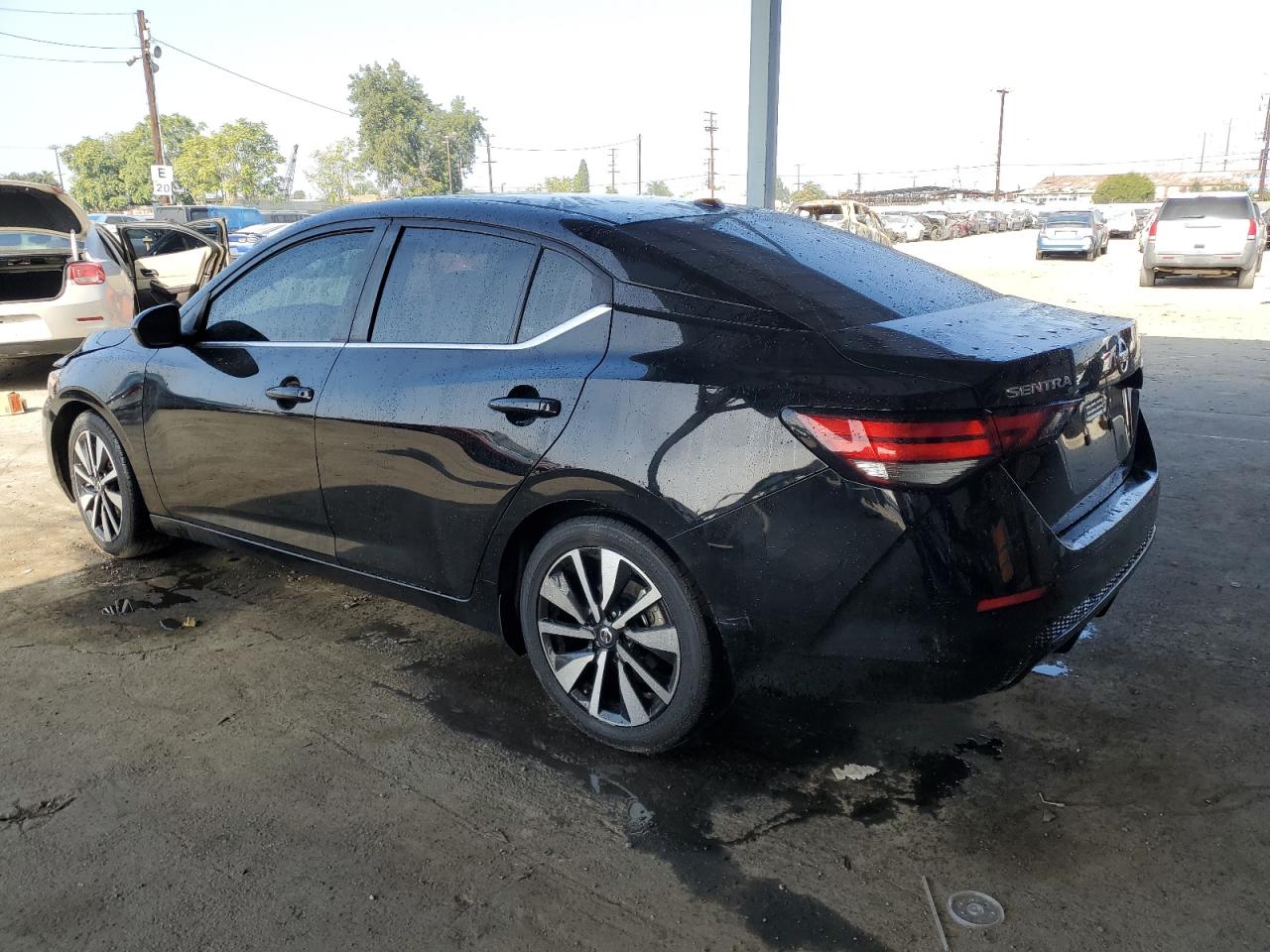 2022 NISSAN SENTRA