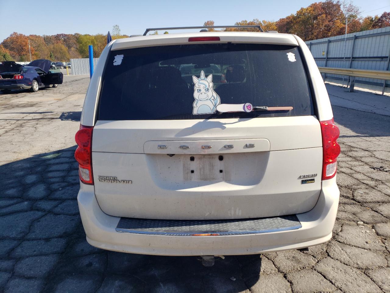 2011 DODGE CARAVAN