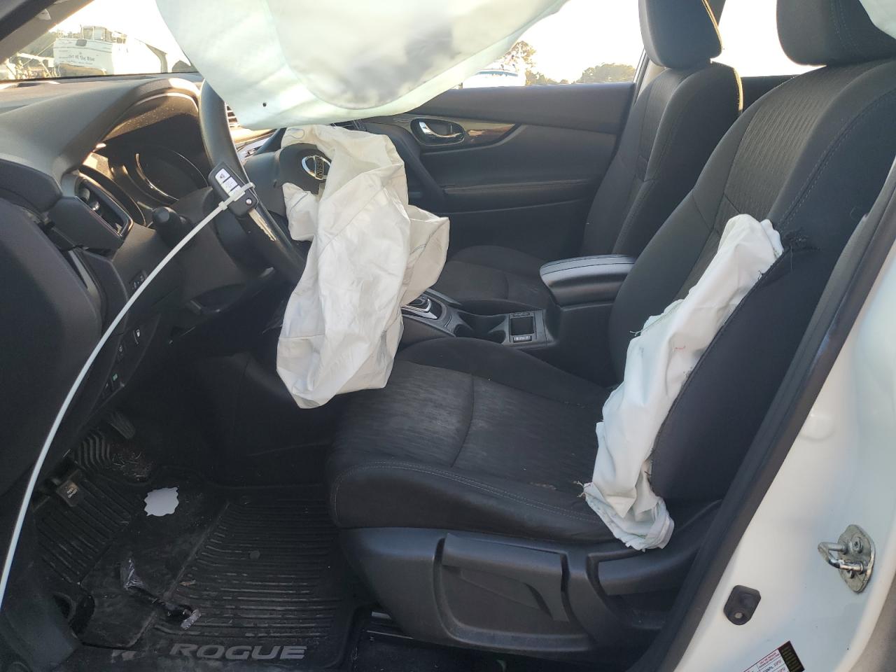 2019 NISSAN ROGUE