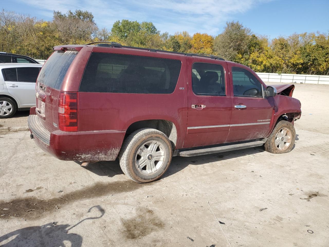 2011 CHEVROLET SUBURBAN