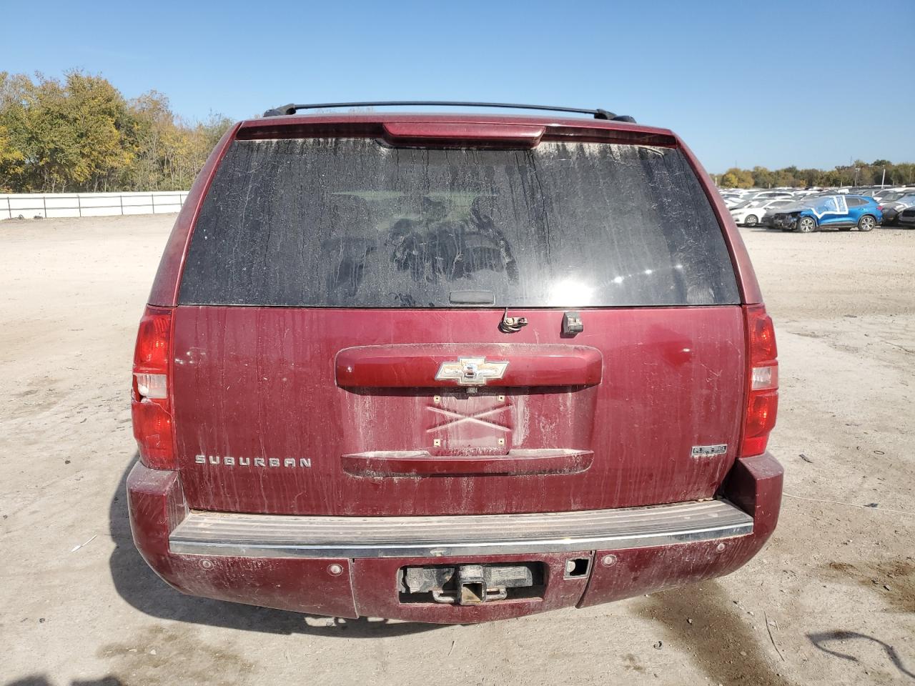 2011 CHEVROLET SUBURBAN