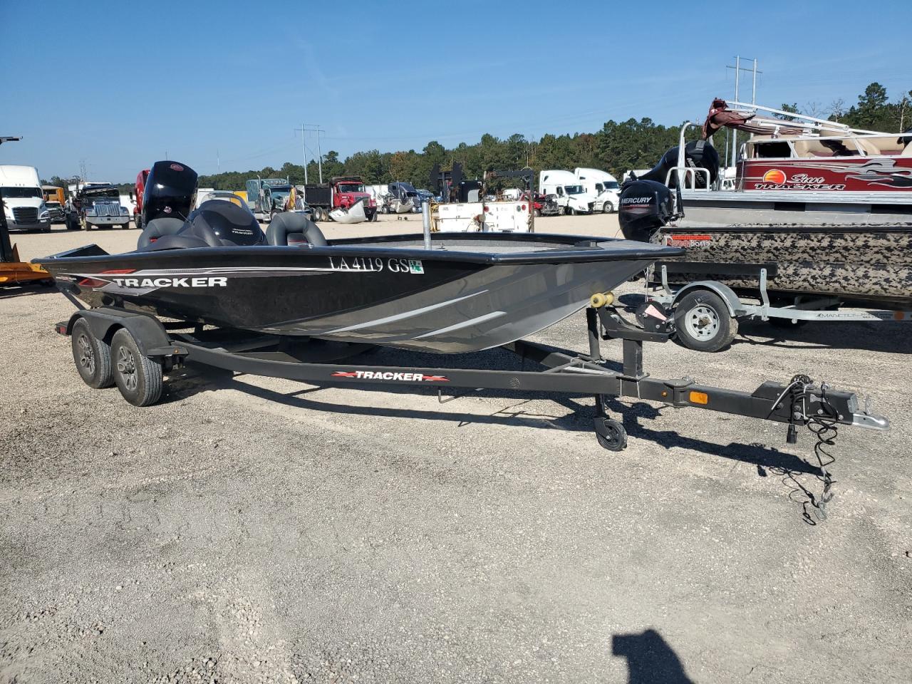 2024 TRACKER PRO