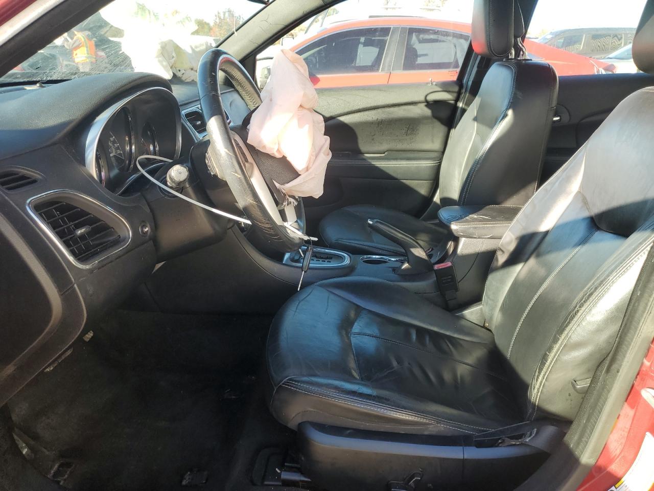 2014 CHRYSLER 200