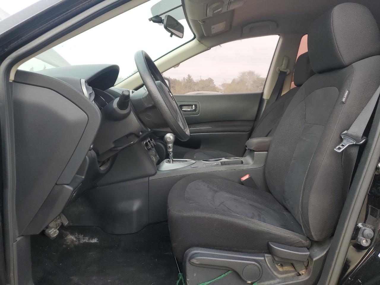 2013 NISSAN ROGUE