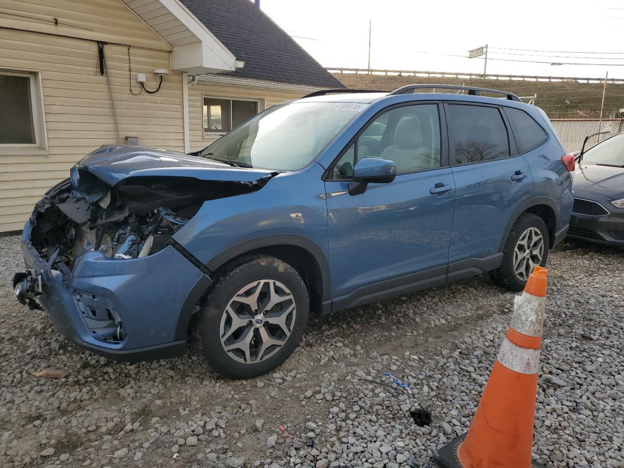 2021 SUBARU FORESTER