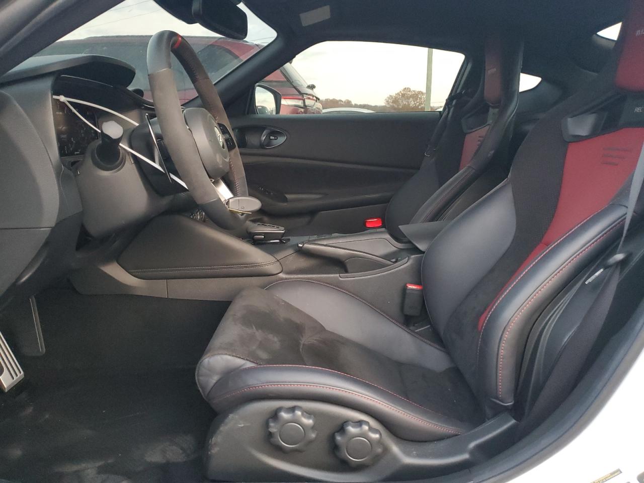 2024 NISSAN Z NISMO