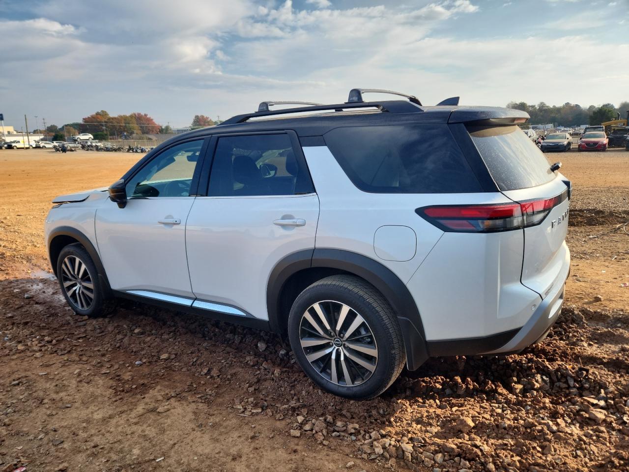 2025 NISSAN PATHFINDER