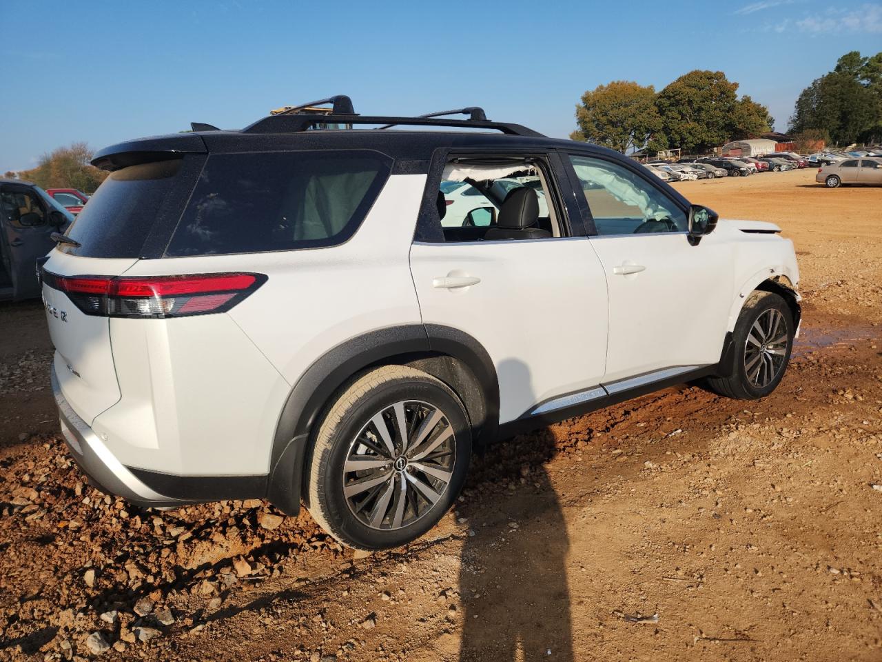 2025 NISSAN PATHFINDER