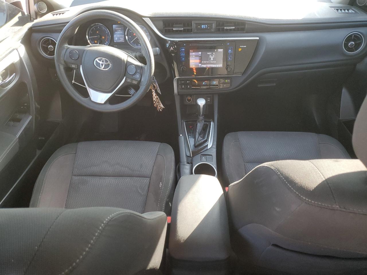 2017 TOYOTA COROLLA