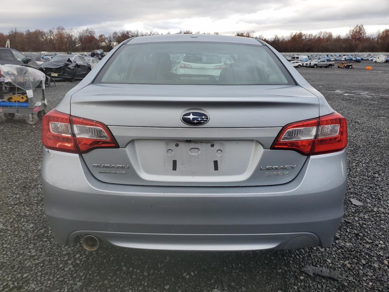 2015 SUBARU LEGACY
