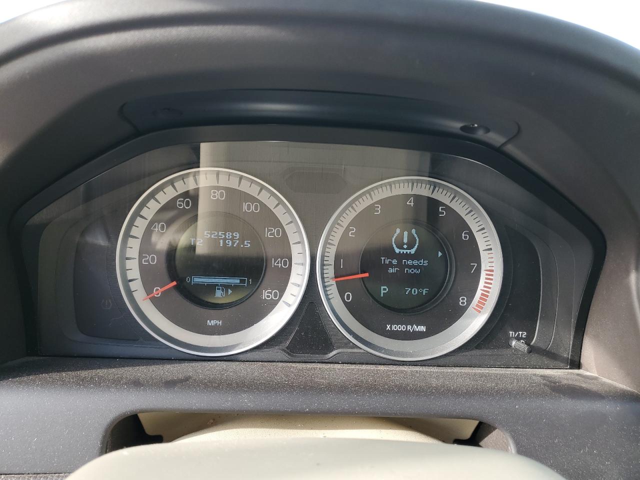 2013 VOLV XC60
