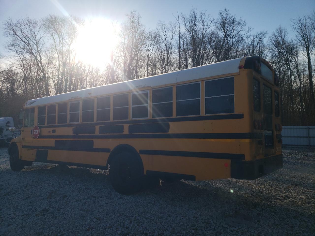 2013 IC CORPORATION CE SERIES