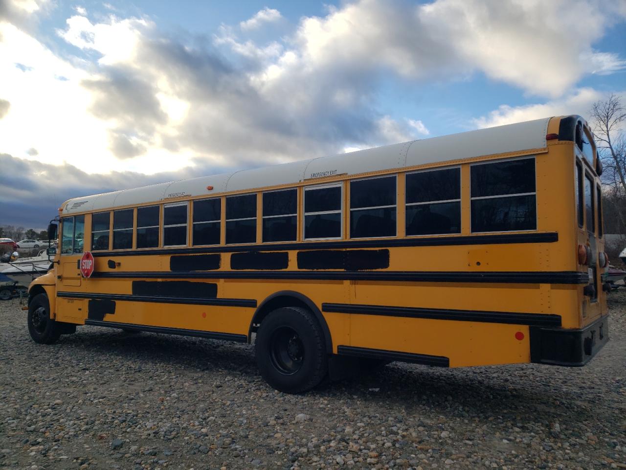 2013 IC CORPORATION CE SERIES