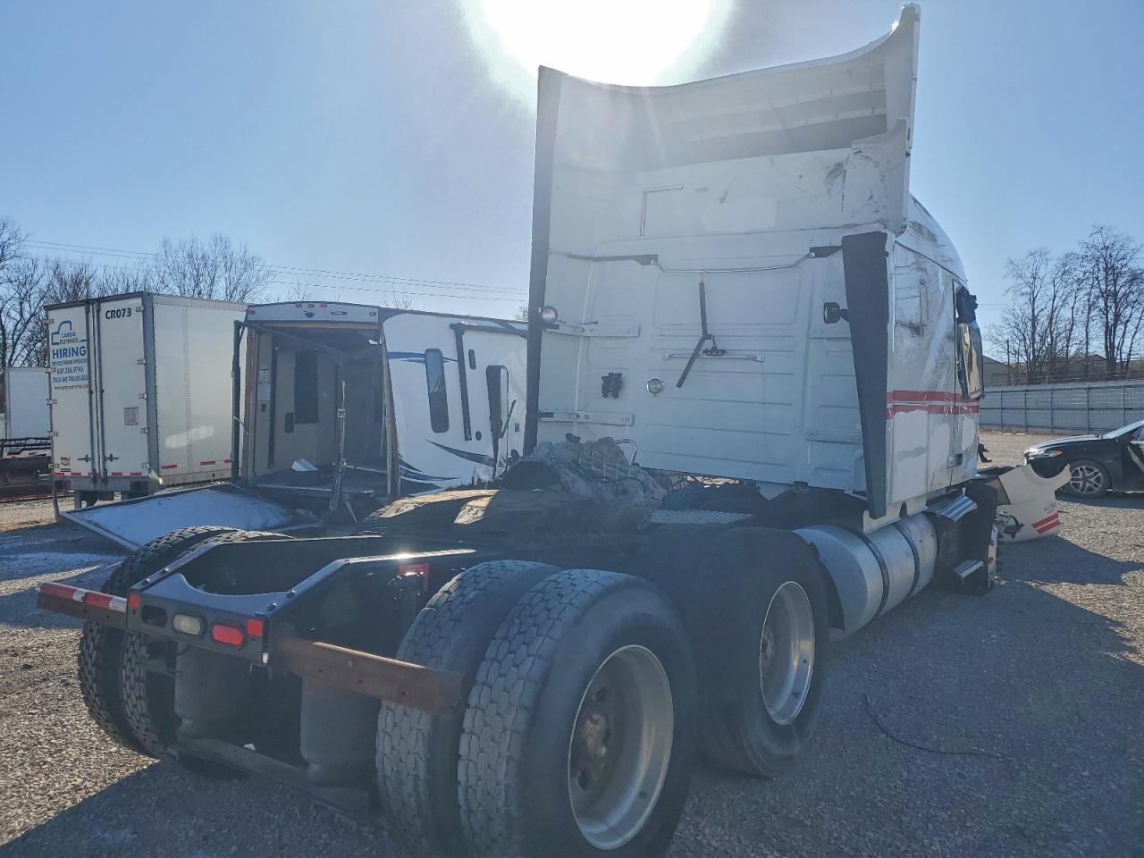 2017 VOLVO VN