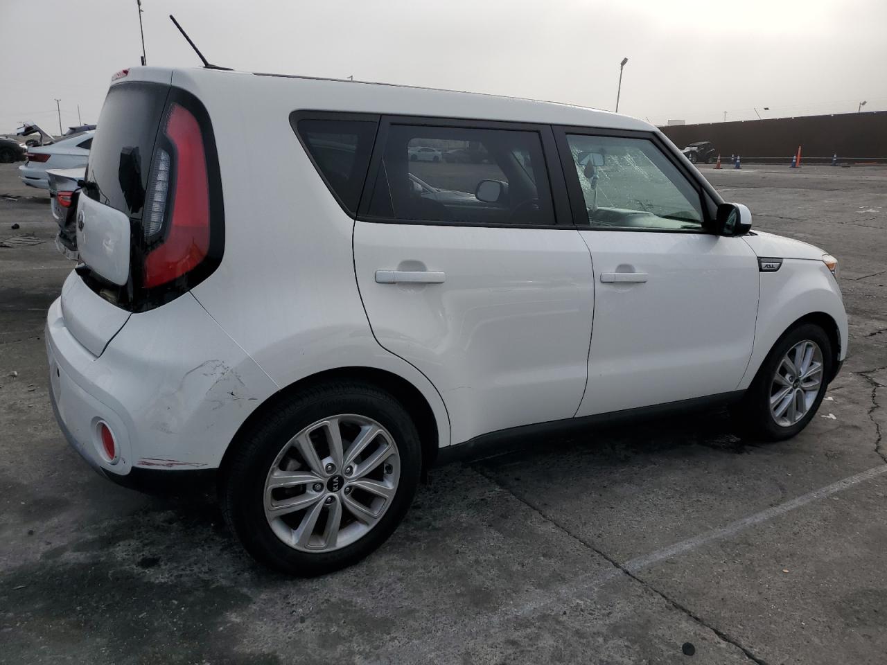 2018 KIA SOUL