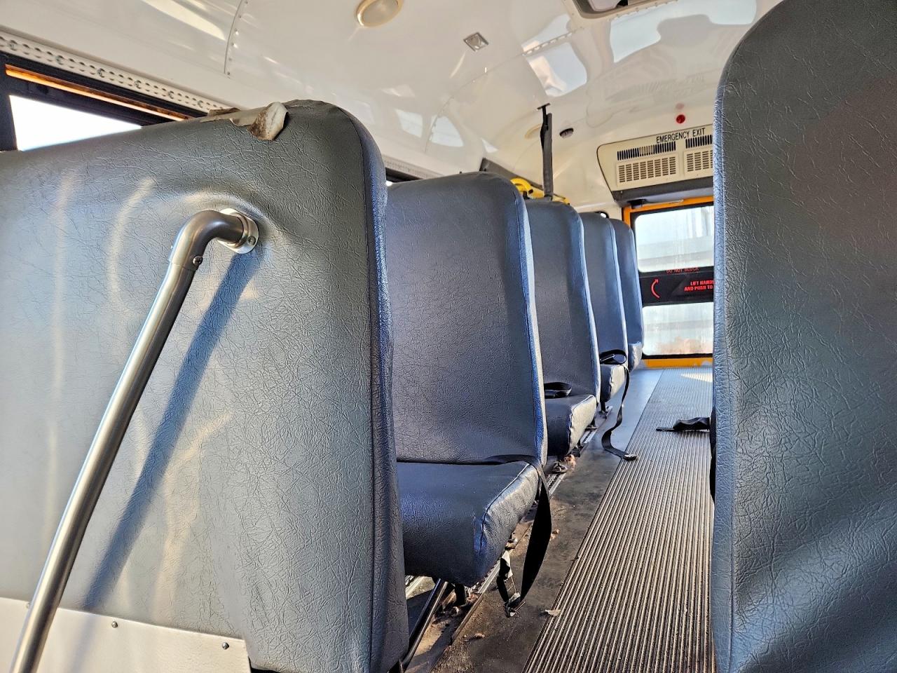 2014 CHEV EXPRESS