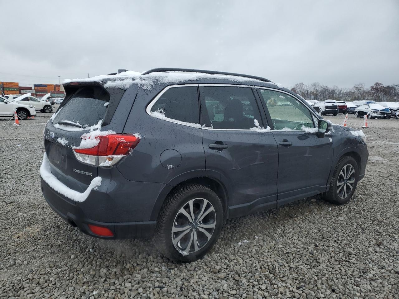 2021 SUBARU FORESTER