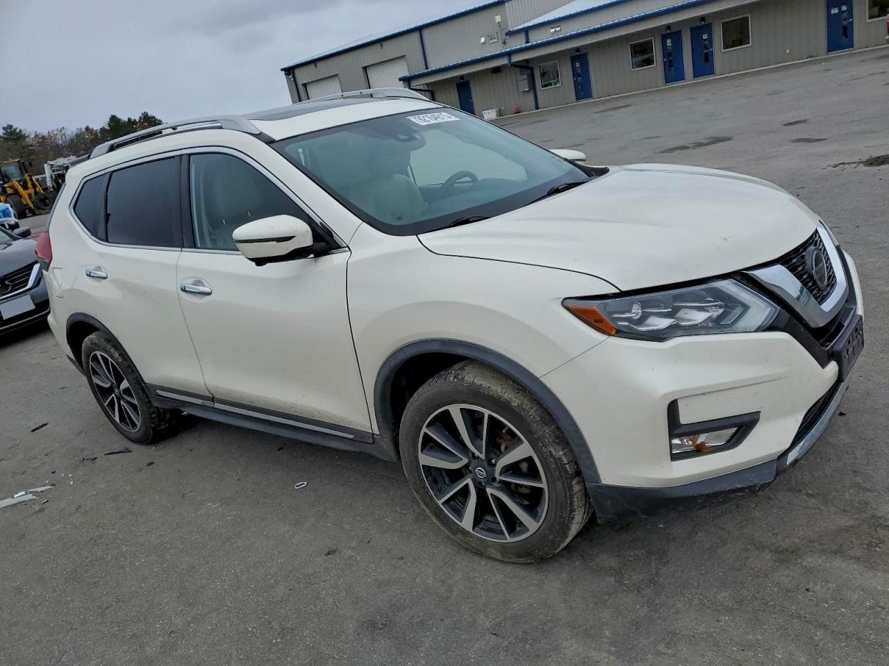 2018 NISS ROGUE