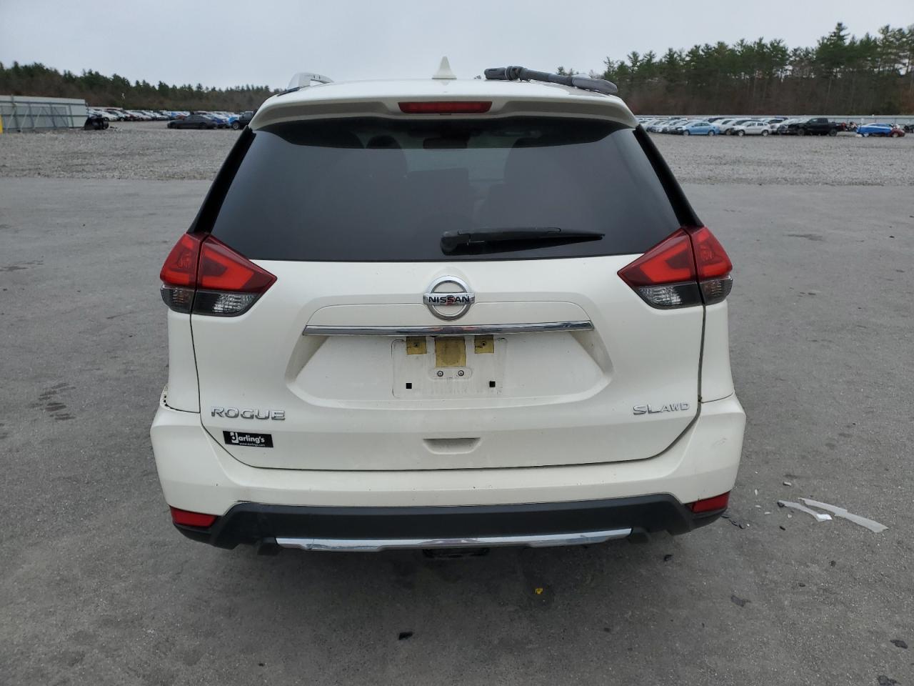 2018 NISS ROGUE