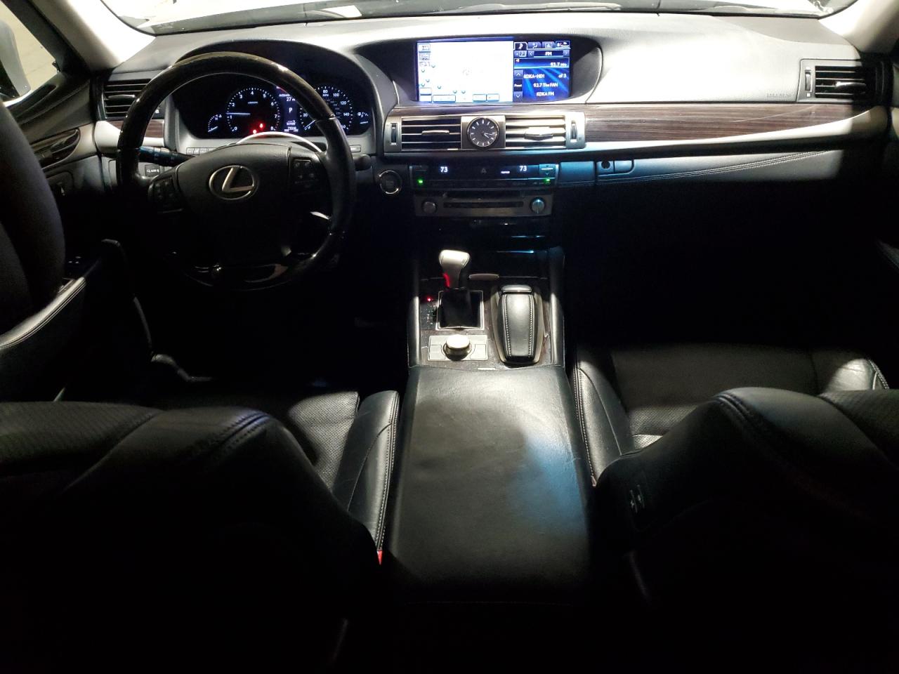 2013 LEXUS LS460