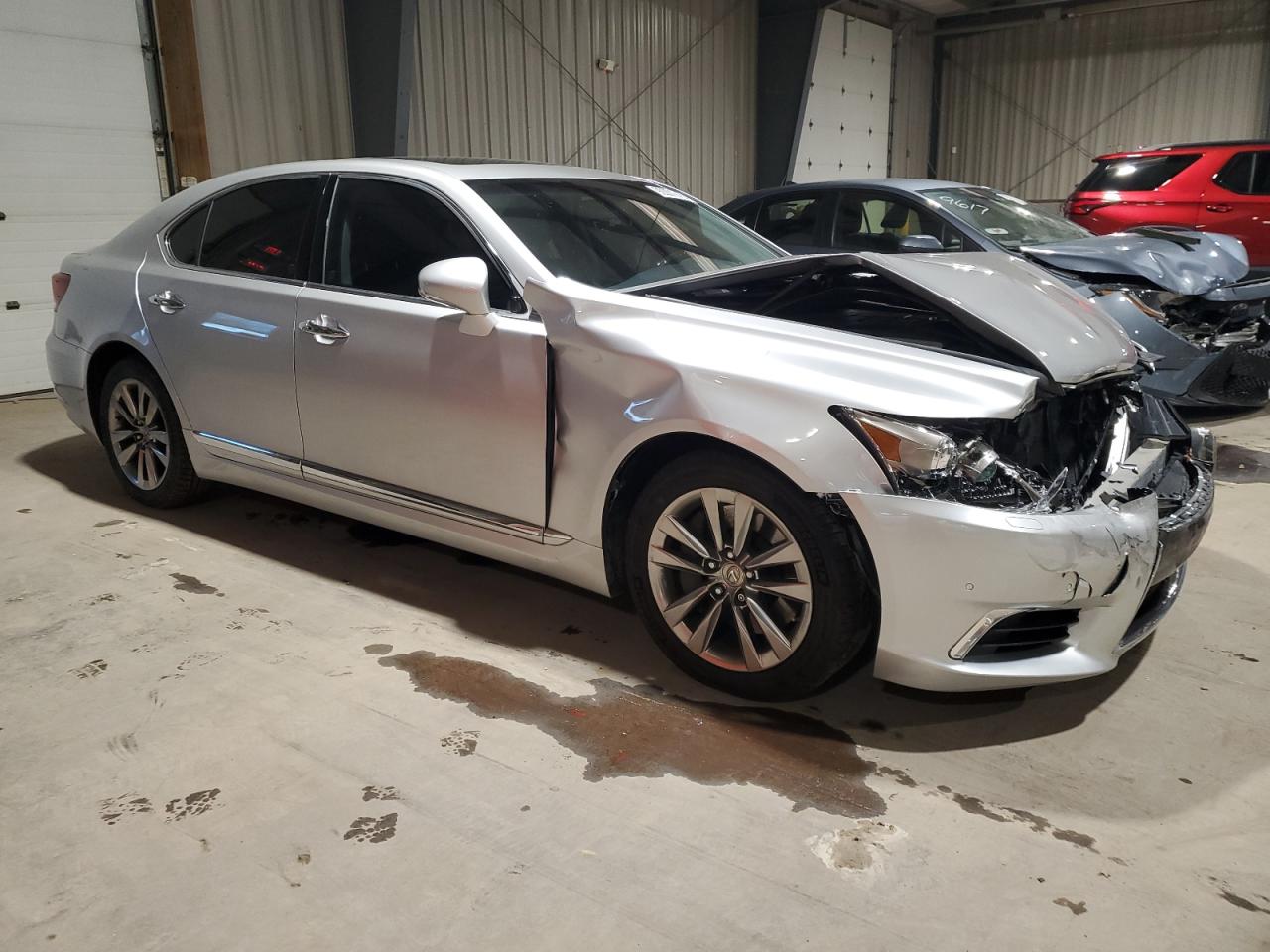 2013 LEXUS LS460