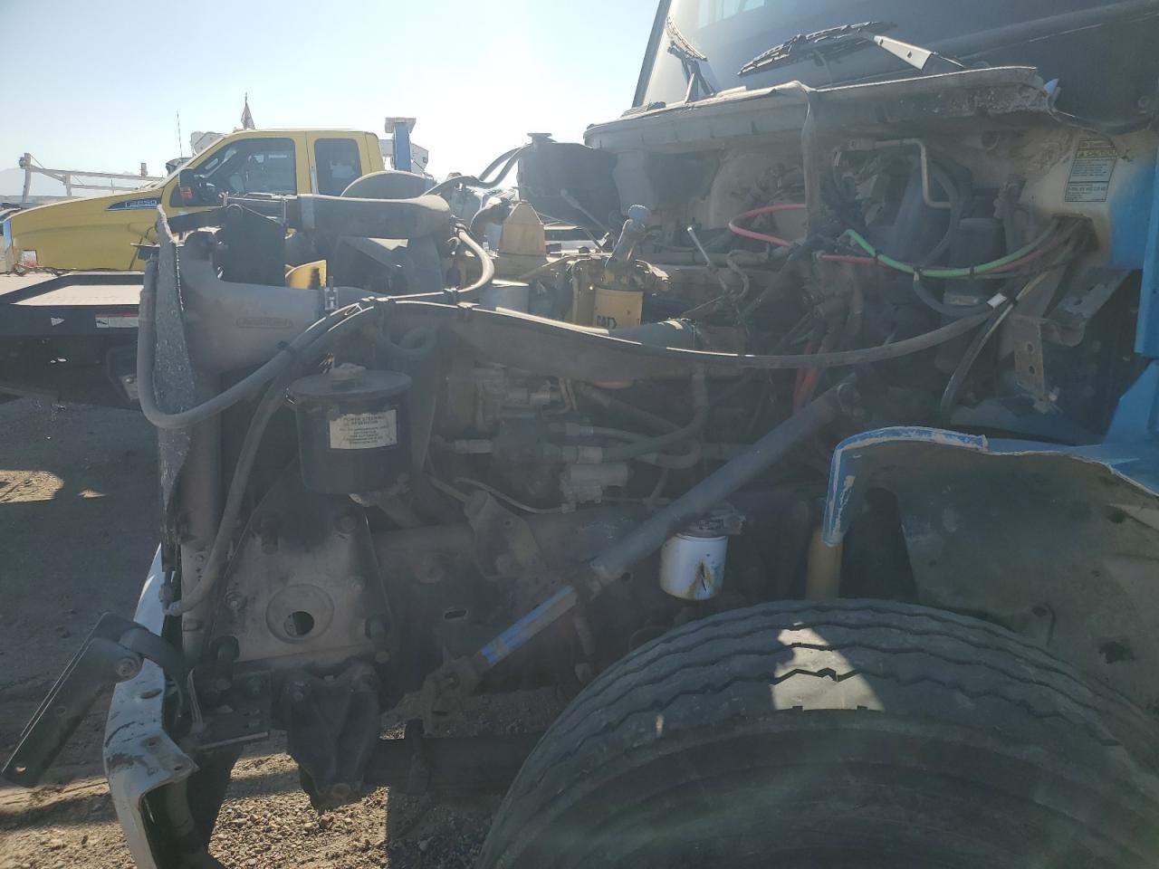 1999 FREIGHTLINER FL80 CHAS