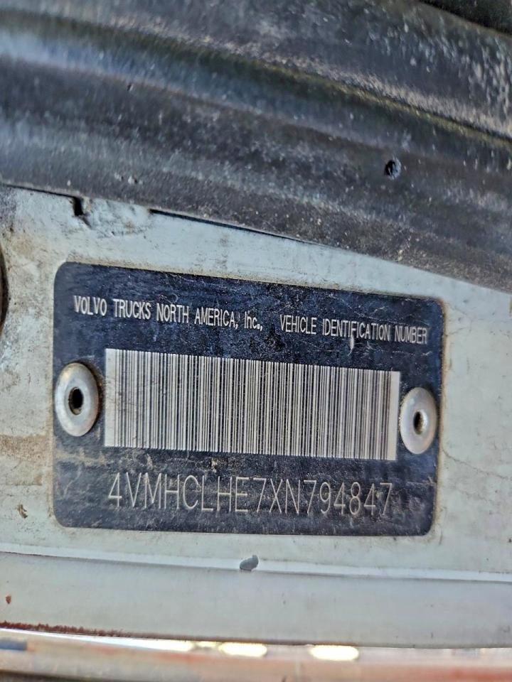 1999 VOLVO XPEDITOR