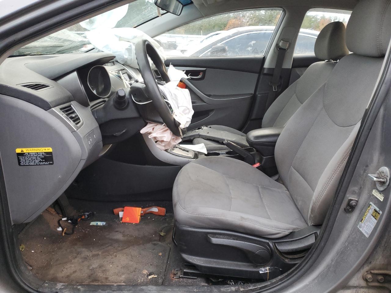 2013 HYUNDAI ELANTRA