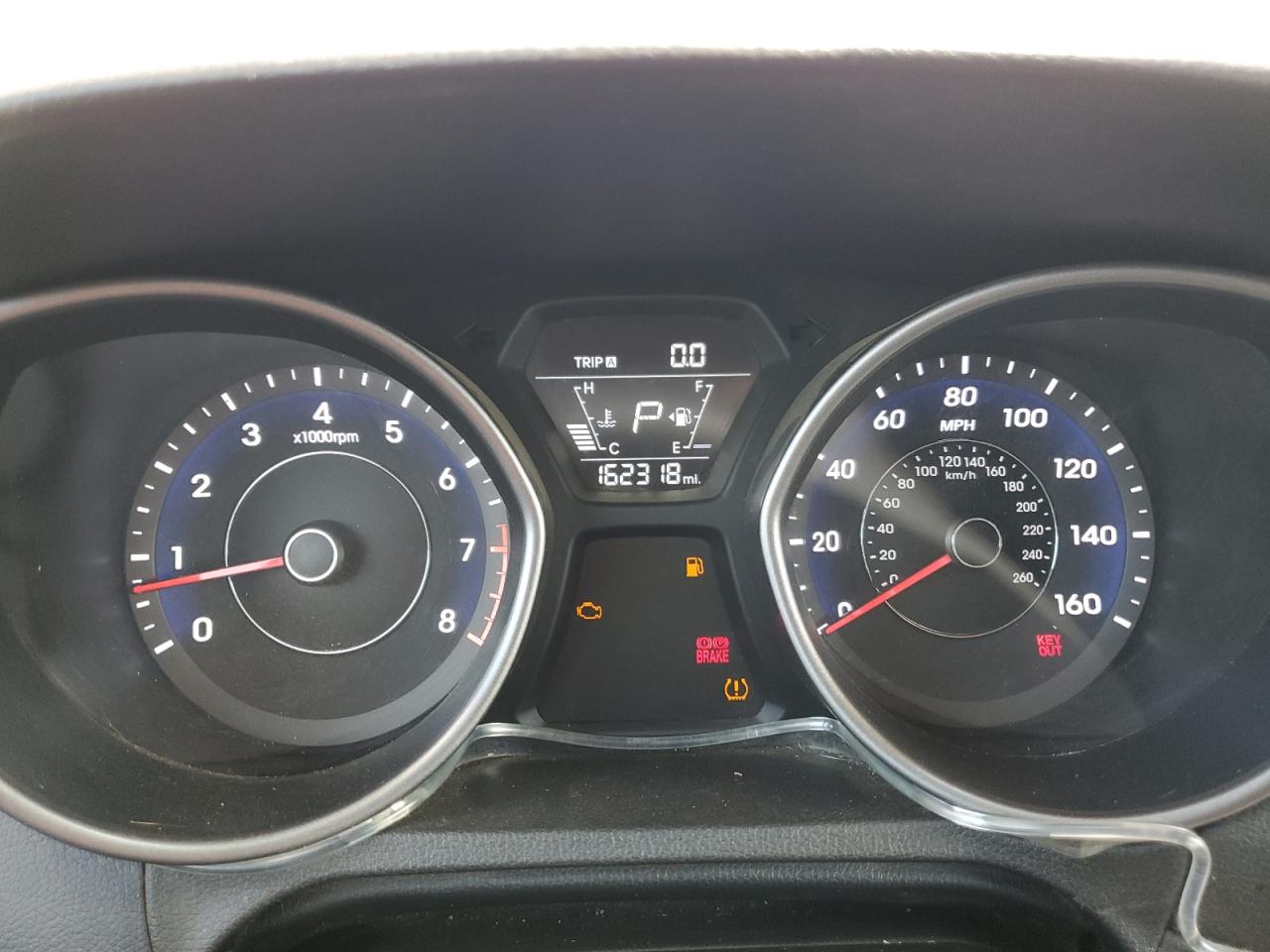 2014 HYUNDAI ELANTRA