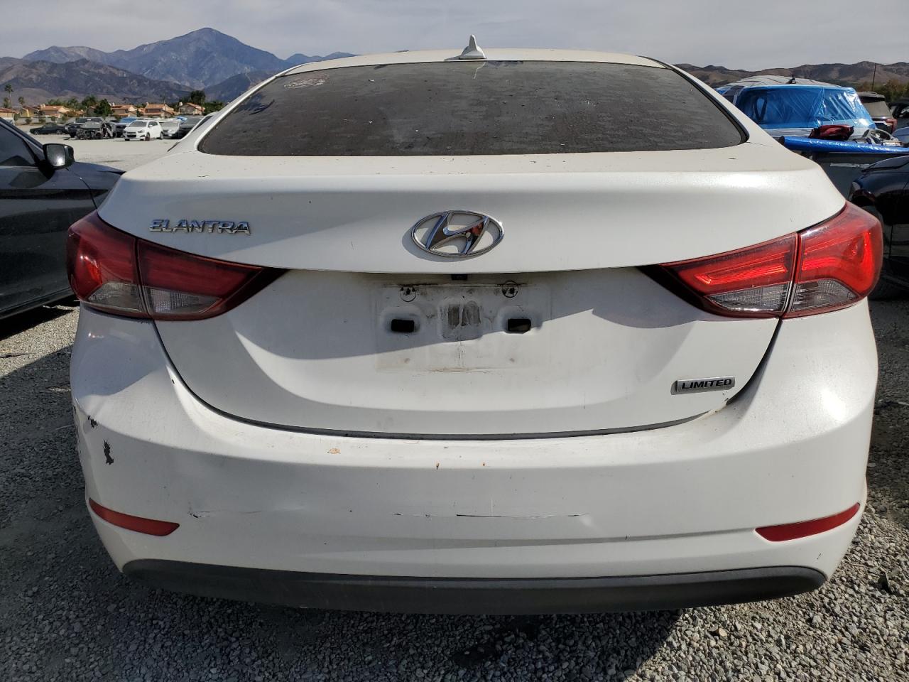 2014 HYUNDAI ELANTRA