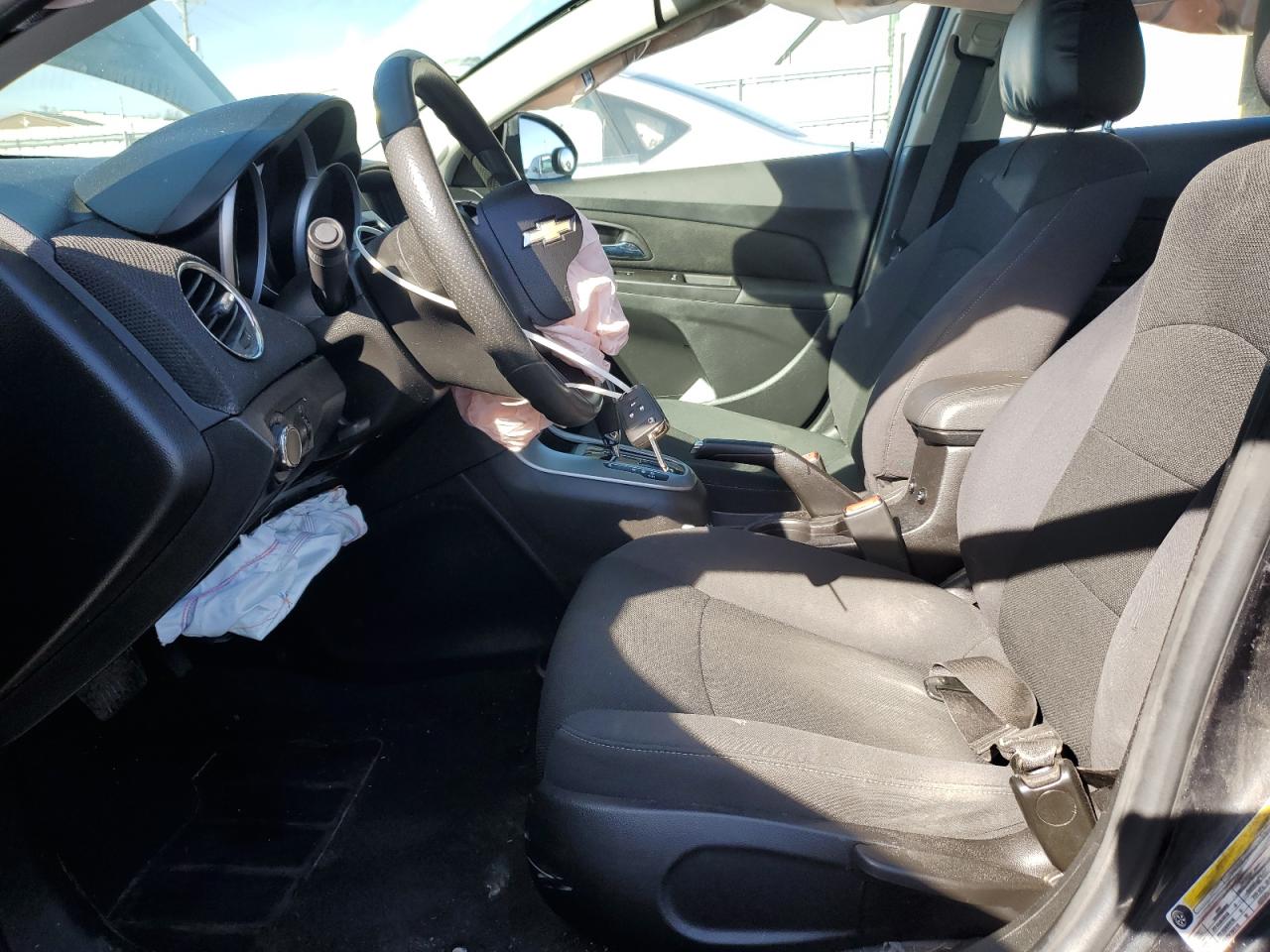 2016 CHEVROLET CRUZE