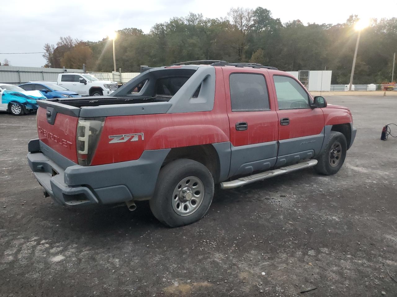 2003 CHEVROLET AVALANCHE
