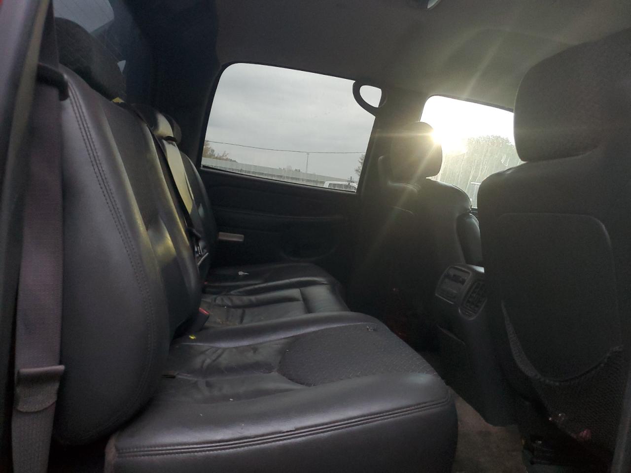 2003 CHEVROLET AVALANCHE