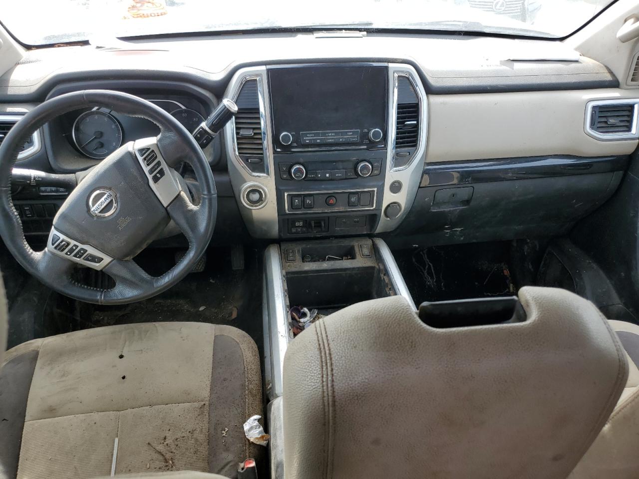 2020 NISSAN TITAN