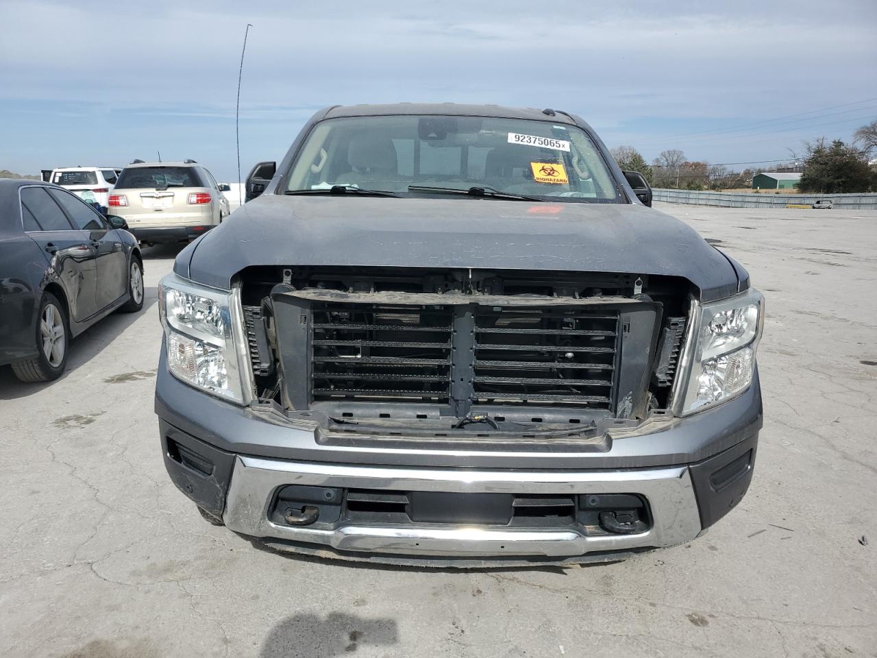 2020 NISSAN TITAN