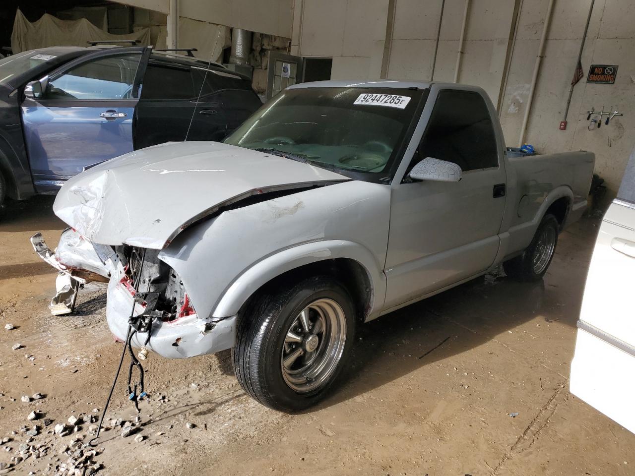 2000 CHEVROLET S10