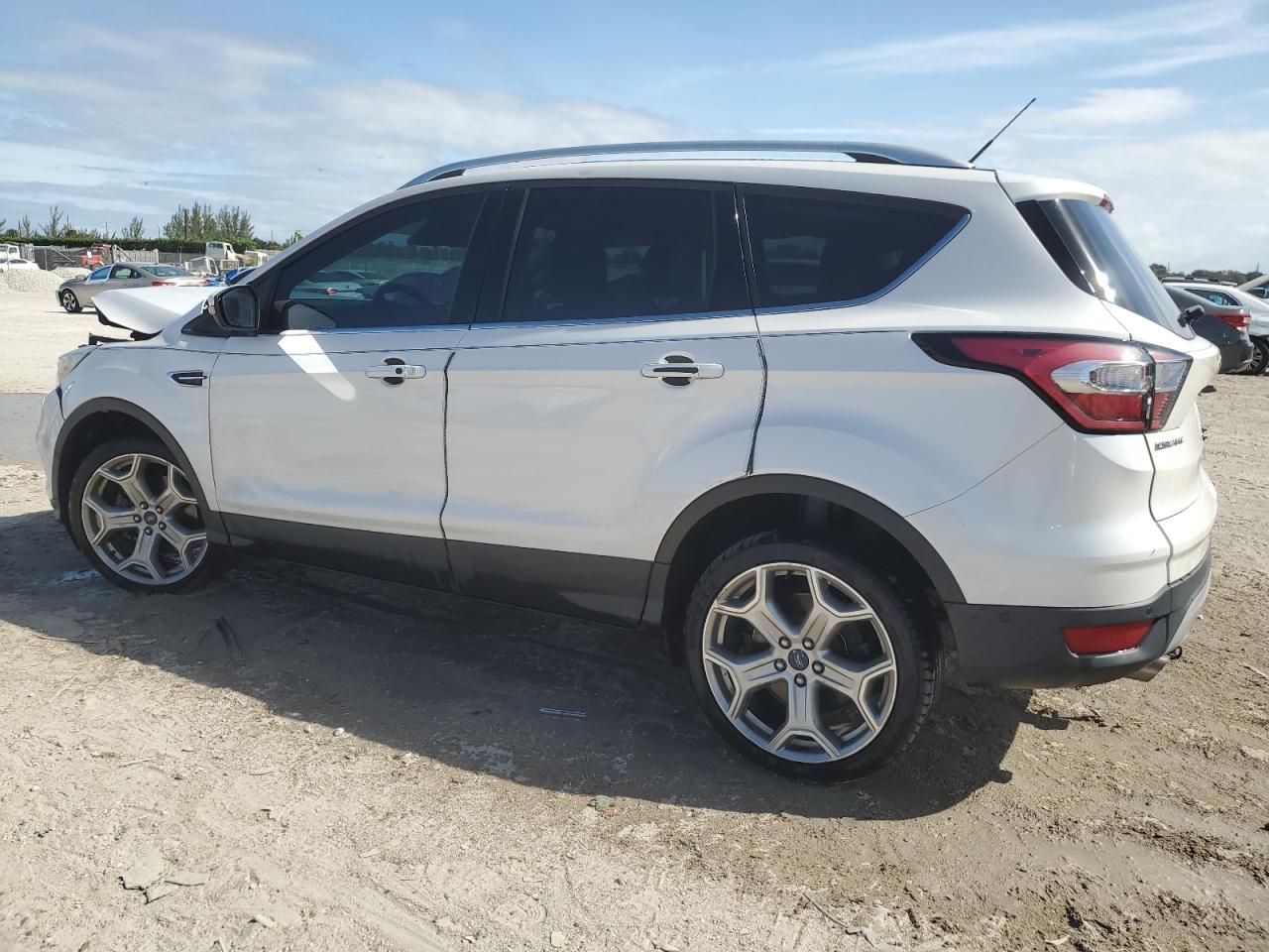 2017 FORD ESCAPE