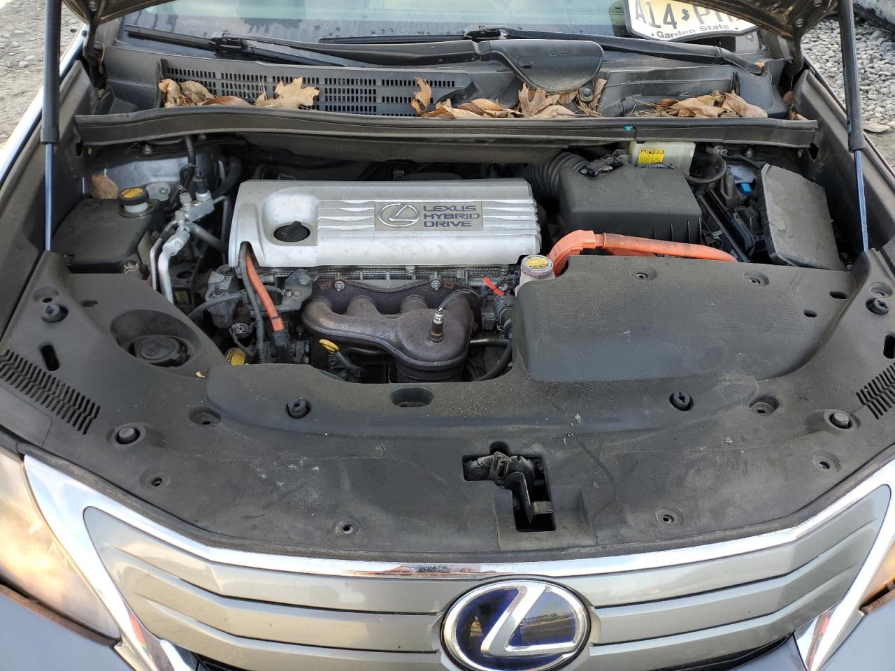 2012 LEXUS HS
