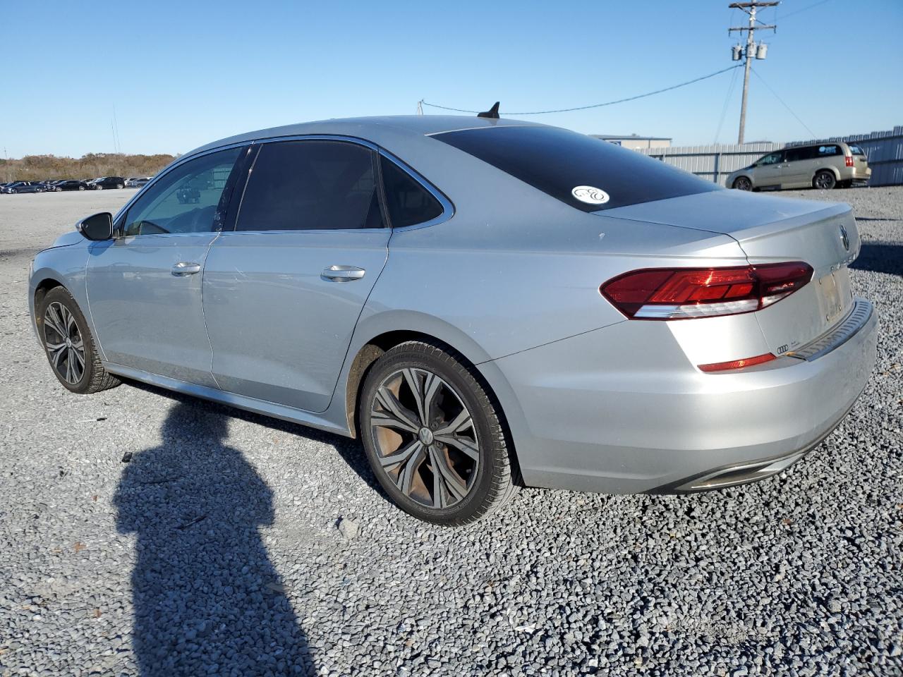2021 VOLKSWAGEN PASSAT