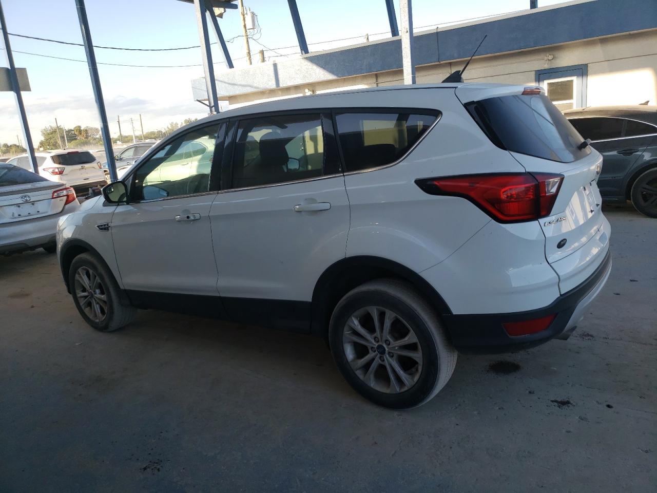 2019 FORD ESCAPE