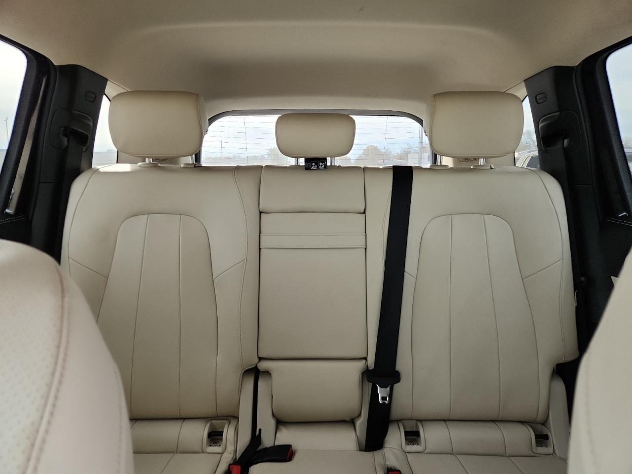 2022 MERCEDES-BENZ GLB-CLASS