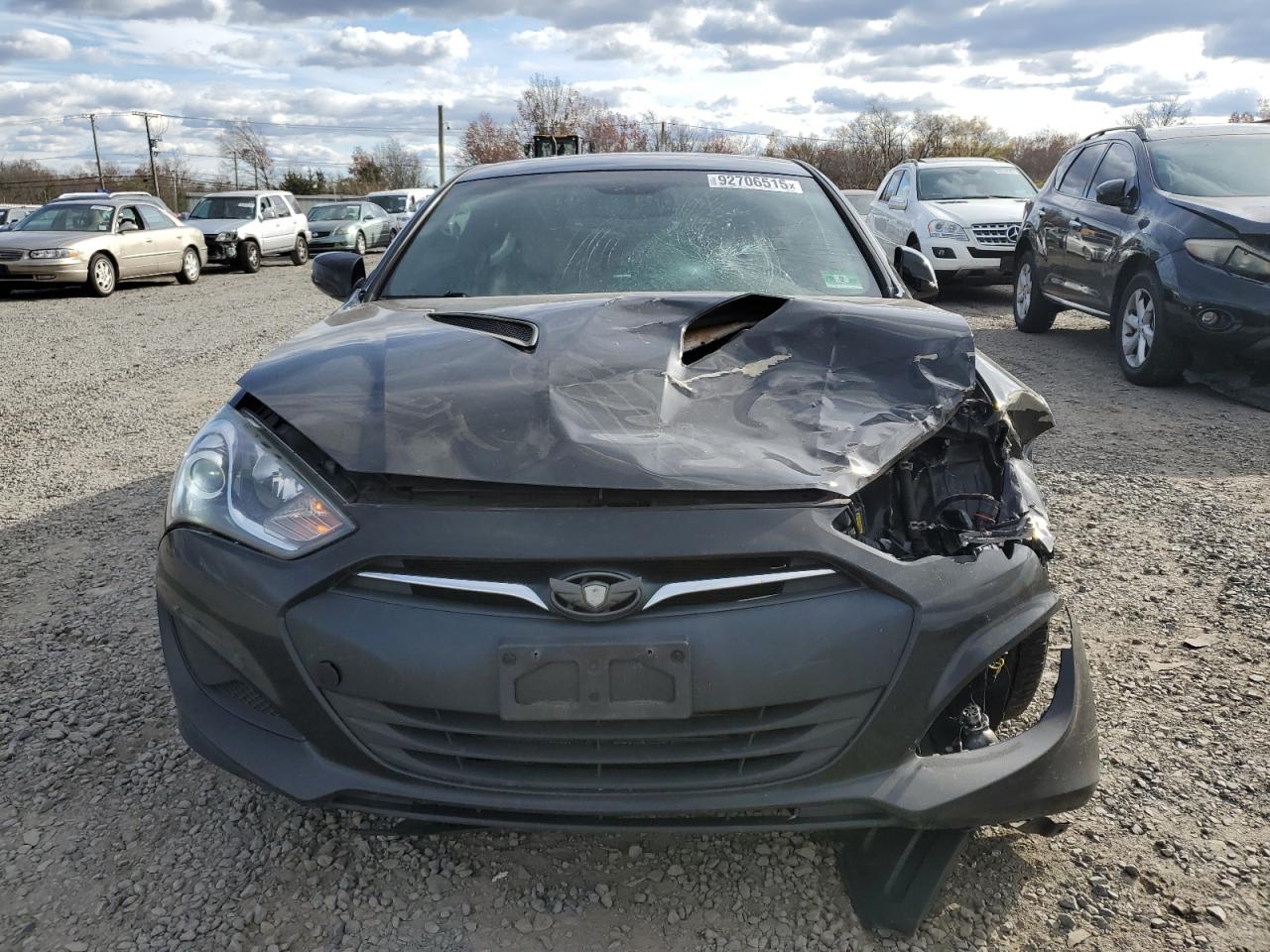 2013 HYUNDAI GENESIS