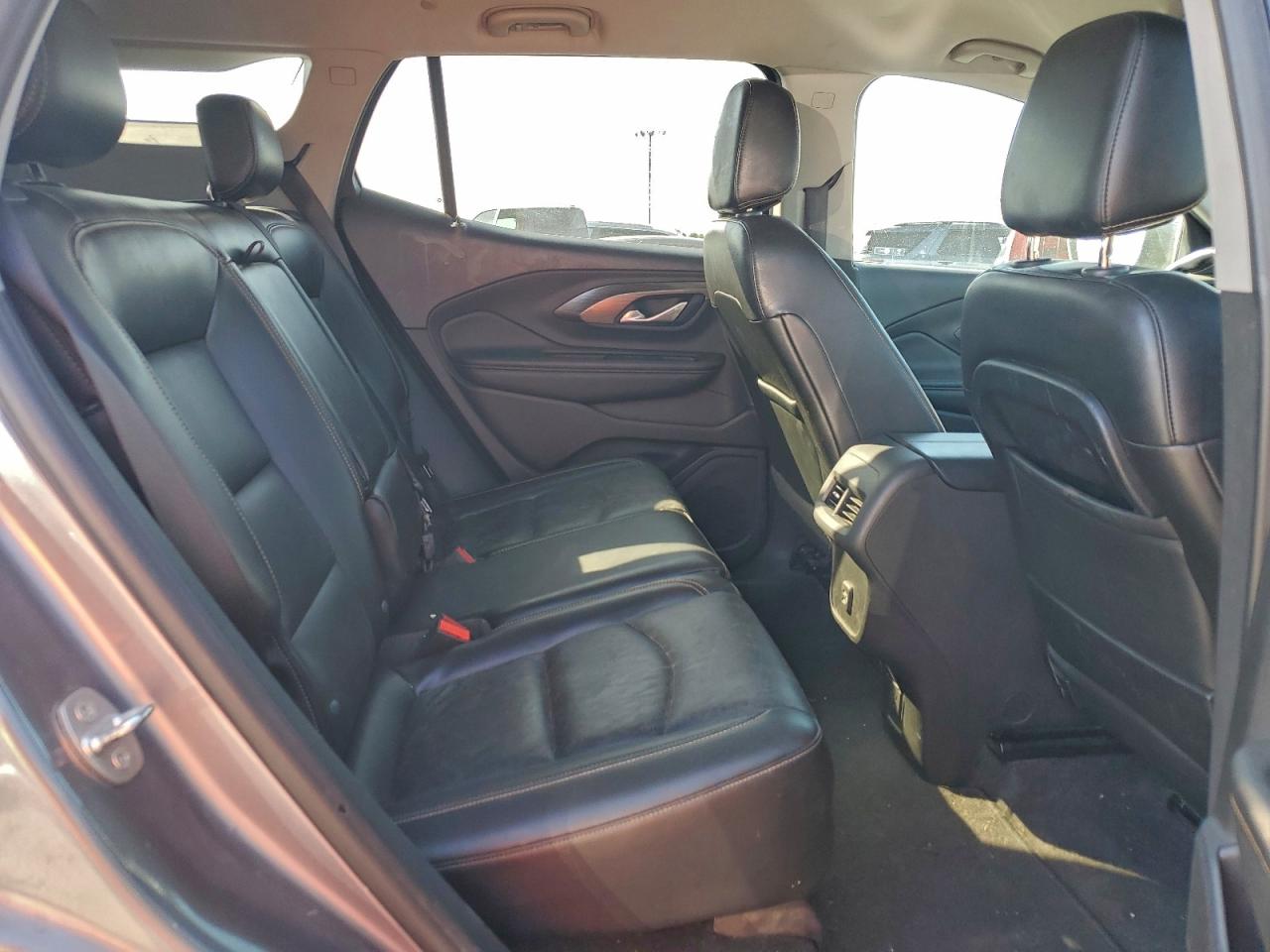 2020 GMC TERRAIN