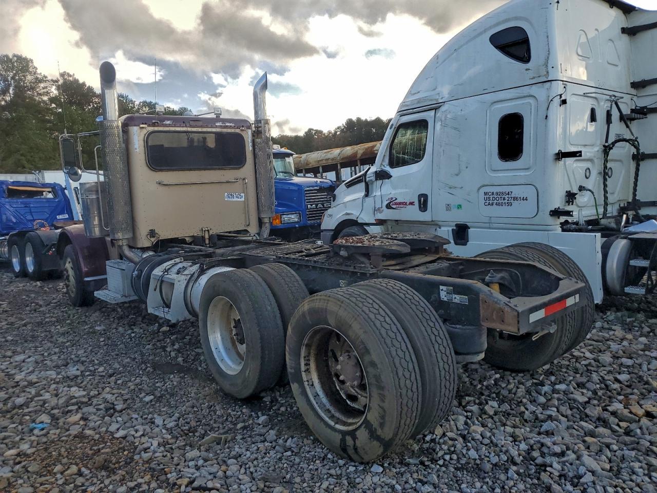 2012 PETERBILT ALL MODELS
