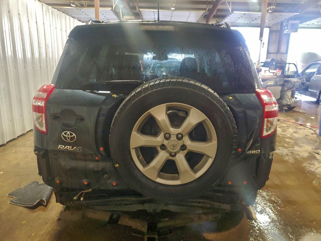 2011 TOYOTA RAV4